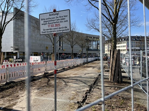 Bahnhofsvorplatz geräumt