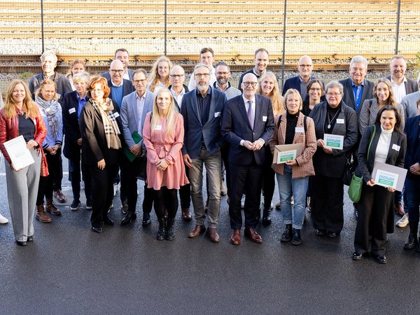 Gruppenfoto Zertifizierung Familienfreundliche Arbeitgeber